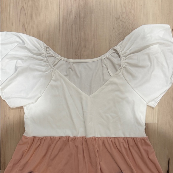 SHEIN White and Pink Dress with Ruffles - Picture 3 of 4